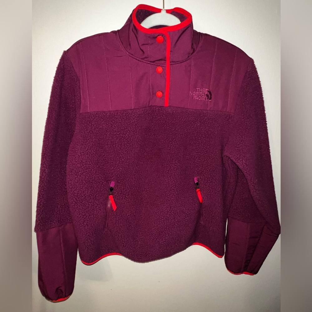 The North Face Women’s Size Small Cragmont 1/4 Snap Pullover EUC